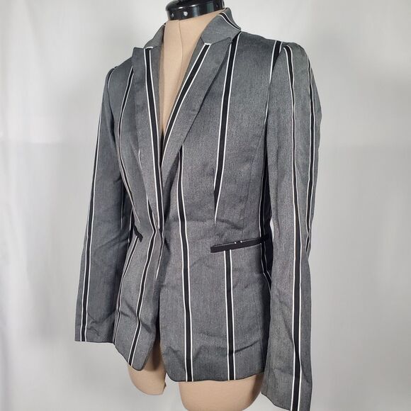 Tahari Women’s Blazer Jacket Size 2 Gray Black White Stripe Lined Fitted Classic - Picture 3 of 14
